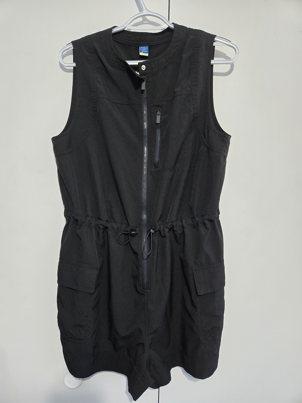 Old Navy StretchTech Black Utility Romper Women's Medium Quick‎ Dry